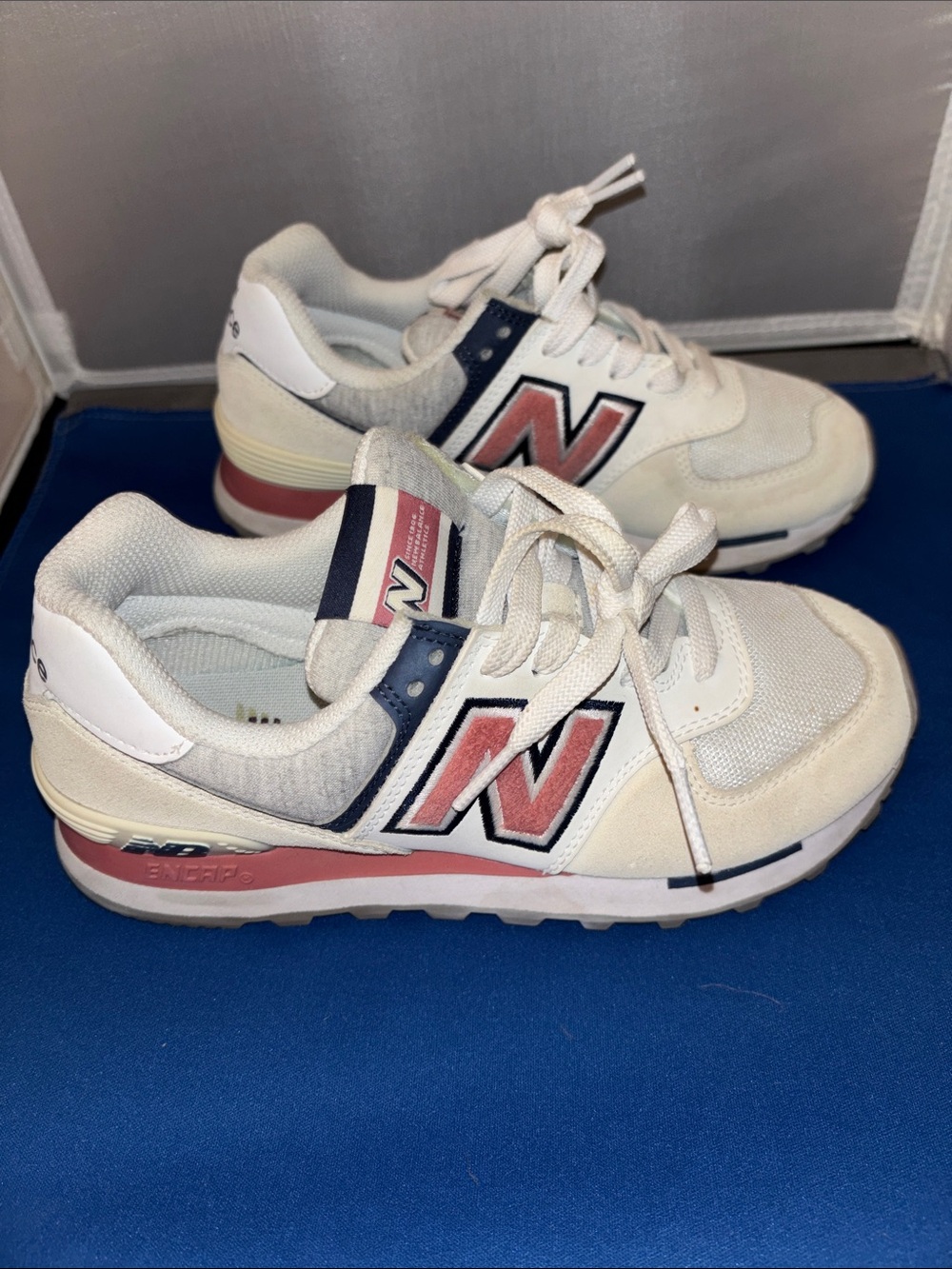 New Balance Size 5.5, Coral & Navy Lace-Up Sneakers